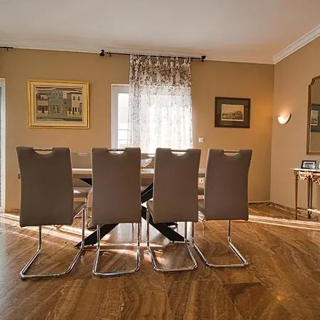 Elegant Flat Marousi District Apartment